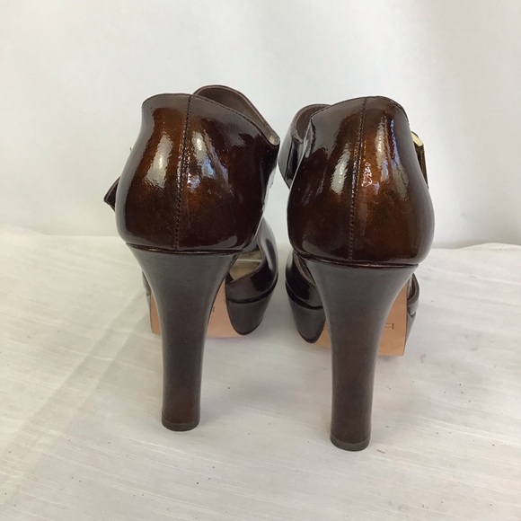 BEBE WOMEN ELEGANT DEEP BURGUNDY PATENT LEATHER PEEP TOE ANKLE STRAP SHOES SZ 7 - Picture 4 of 7